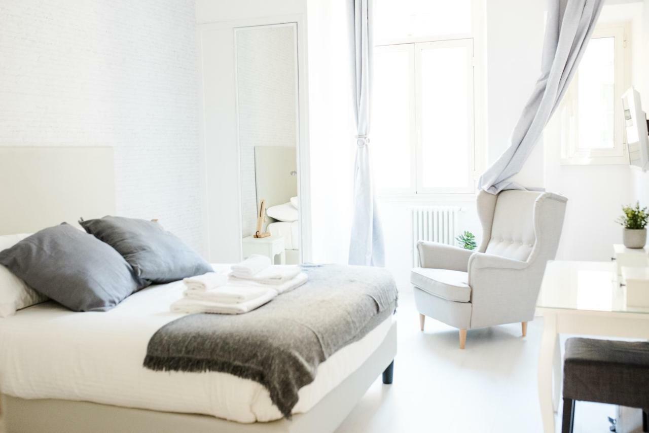 White Fanti Apartment Rom Eksteriør billede