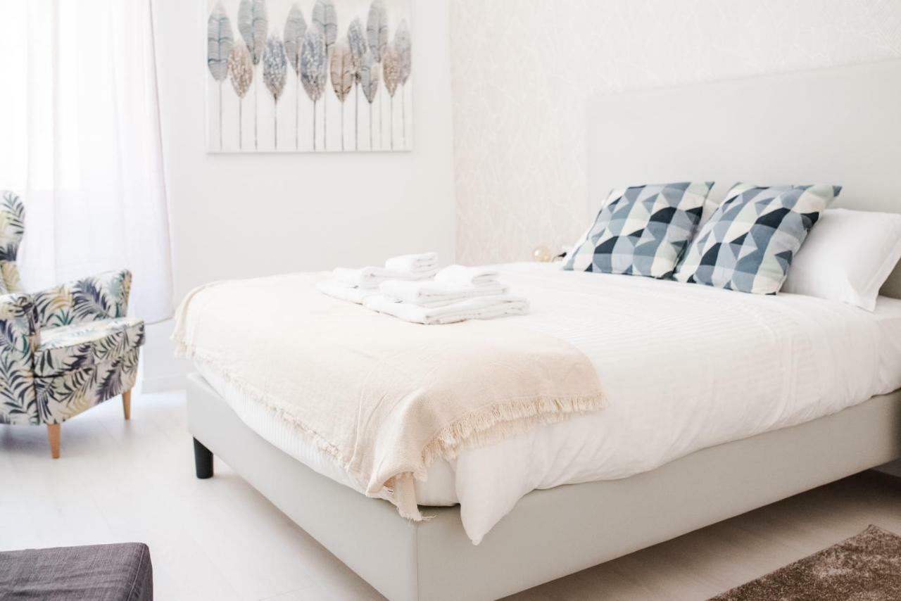 White Fanti Apartment Rom Eksteriør billede